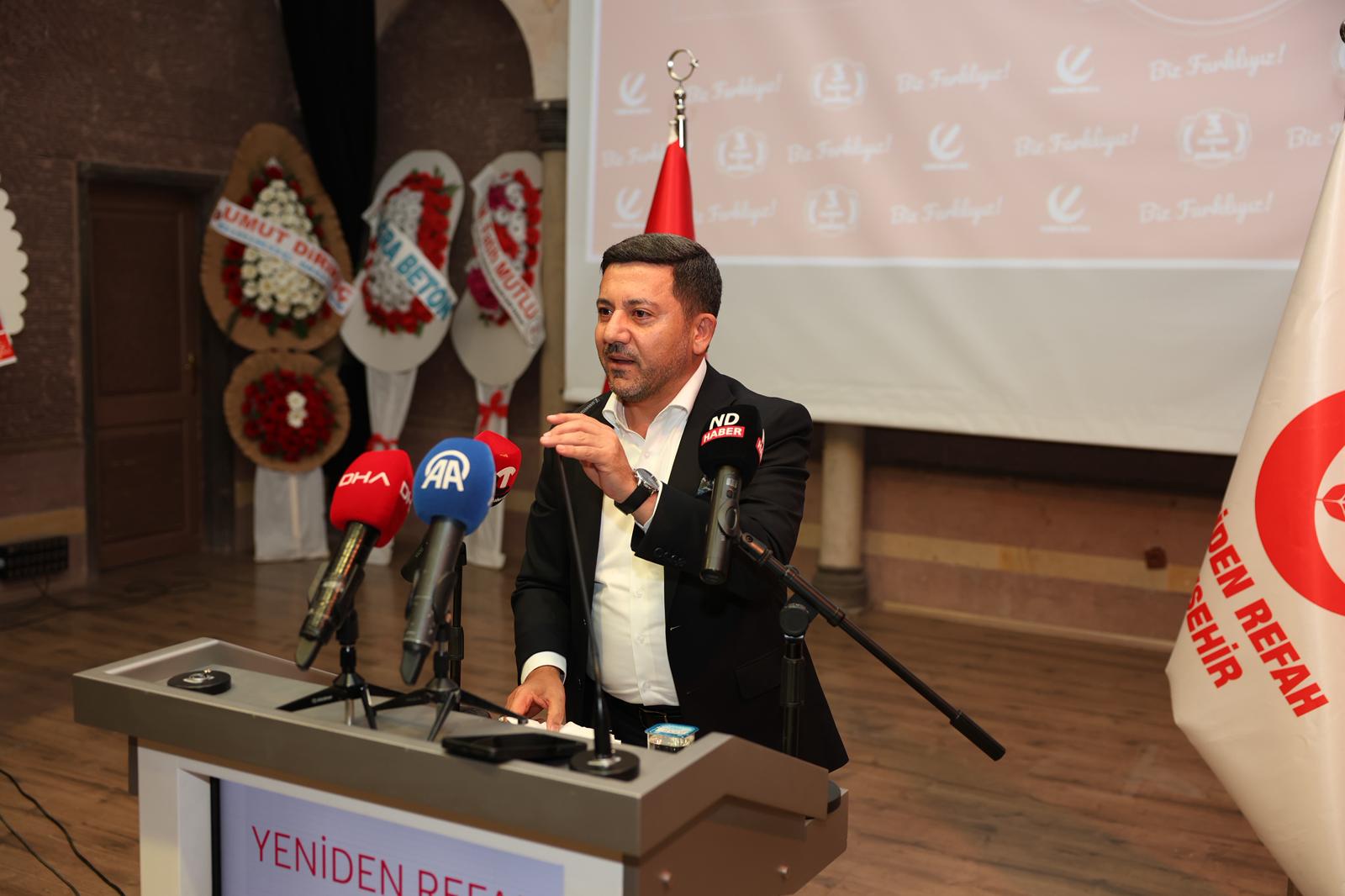 Başkan Arı, Yeniden Refah Partisi Nevşehir 3. Olağan Kongresi'ne Katıldı